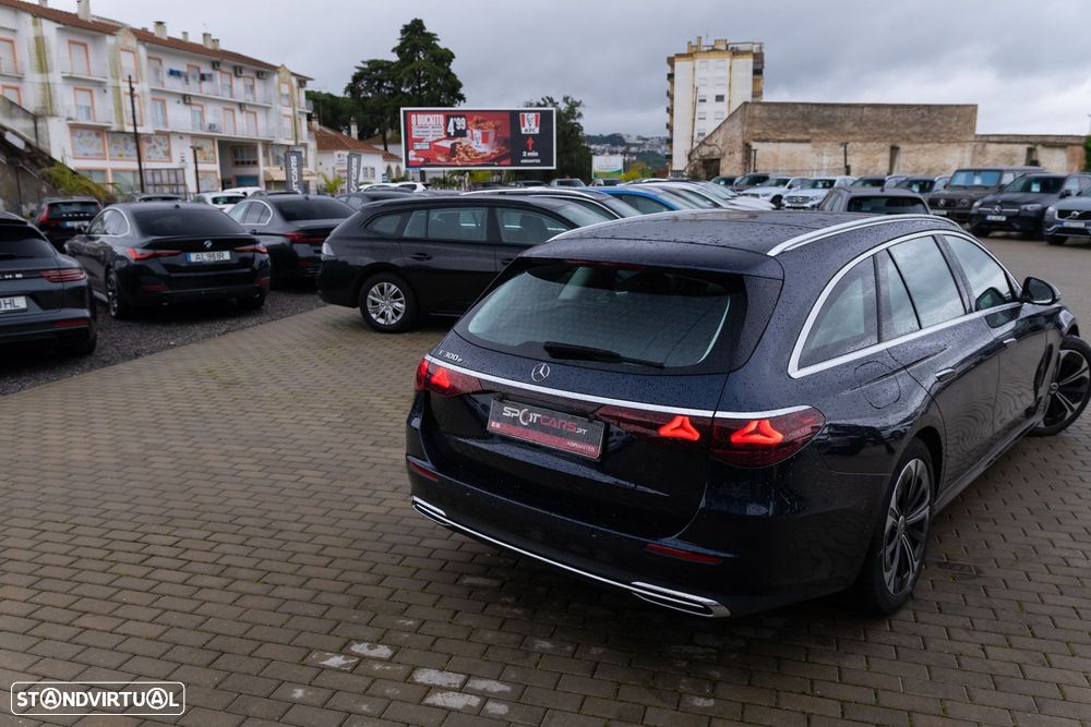 Mercedes-Benz E 300 - 12