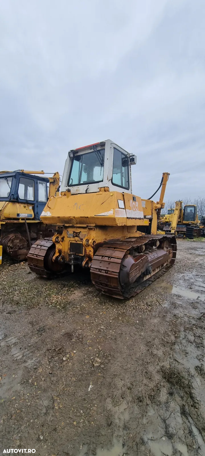 PIESE LIEBHERR 742 - 3