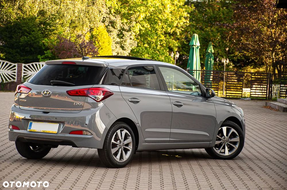 Hyundai i20 blue 1.2 Advantage+ - 23