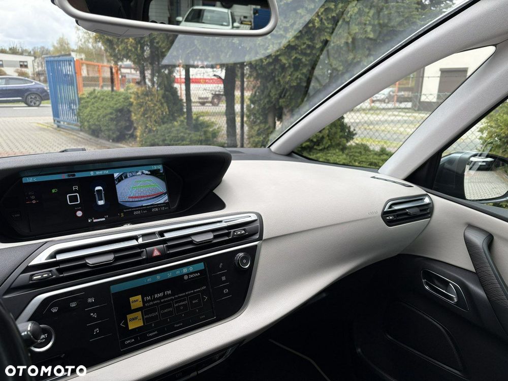 Citroën C4 Grand Picasso - 16