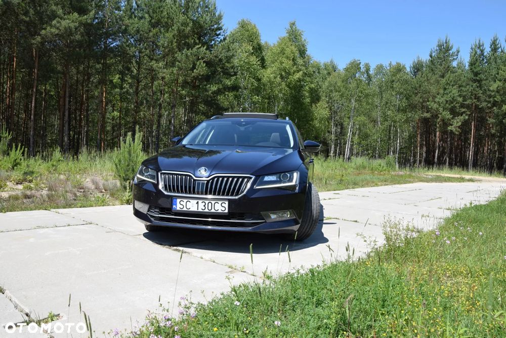 Skoda Superb 2.0 TDI SCR 4x4 Ambition DSG - 25