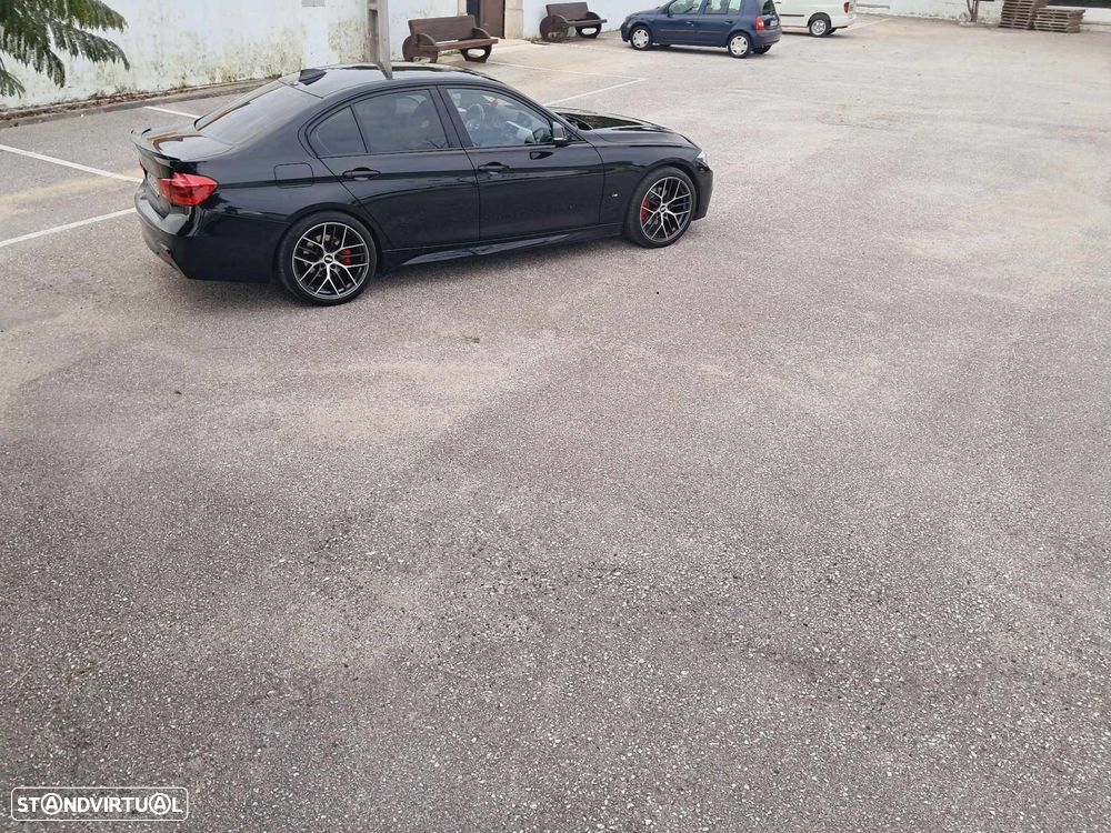 BMW 330 - 2