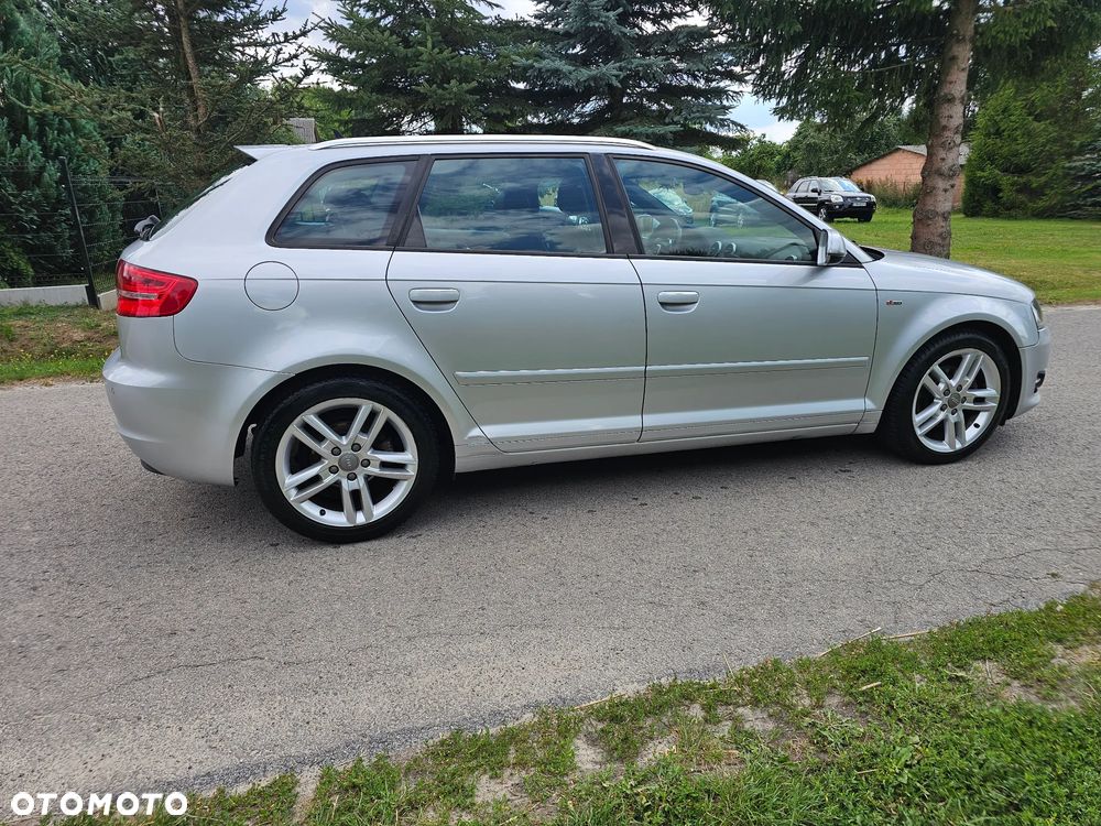 Audi A3 Sportback 2.0 TDI DPF S line Sportpaket - 31