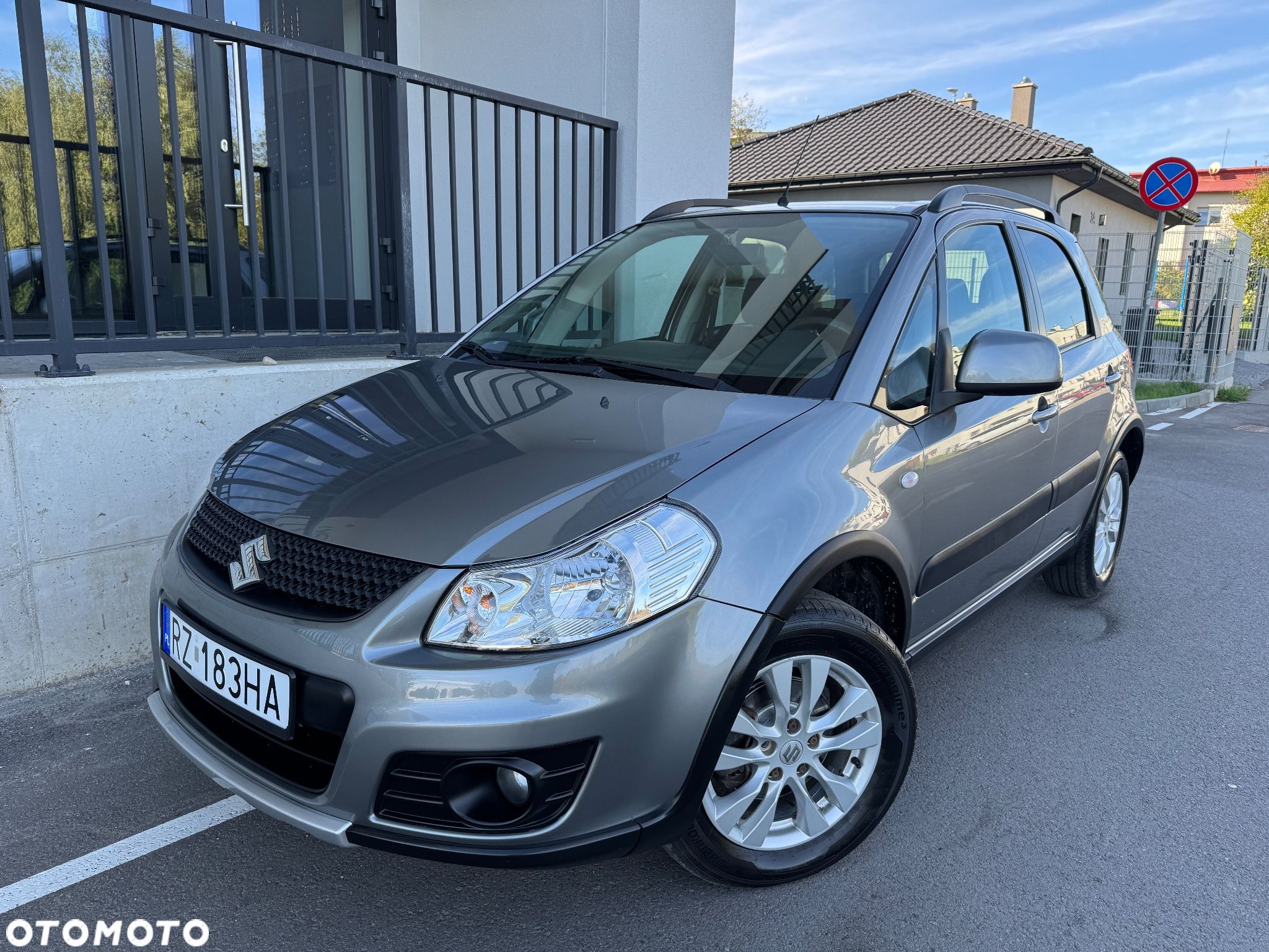 Suzuki SX4 1.6 Premium 4WD - 1