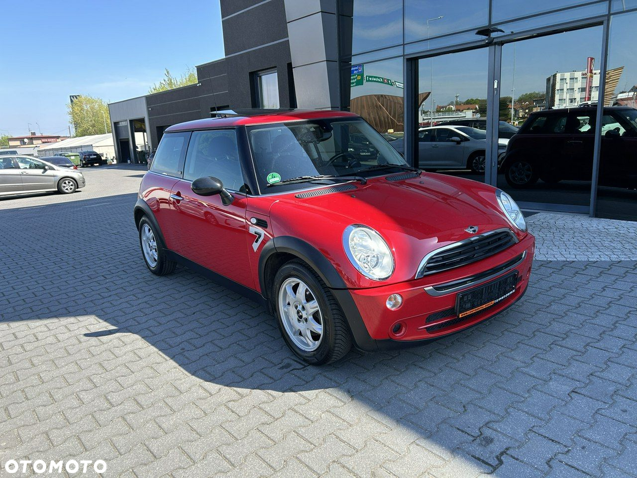 MINI ONE Seven - 3