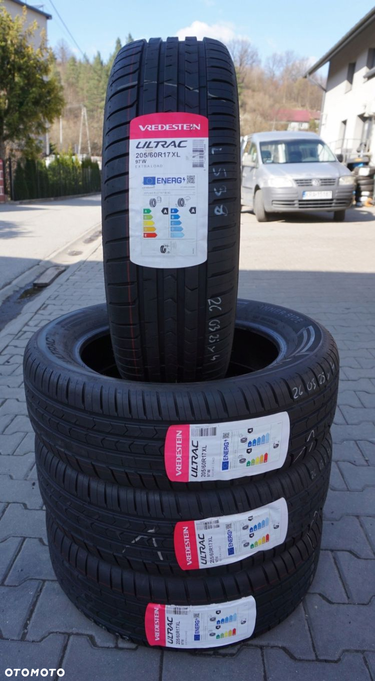Vredestein Ultrac 205/60R17 97W L538 - 3