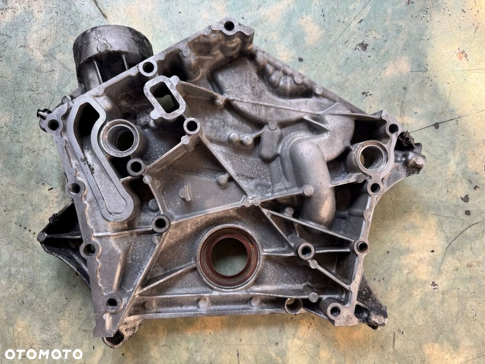 obudowa rozrządu mercedes e43 amg 3.0 v6 e w213 w253 w205 a2760150300 - 2