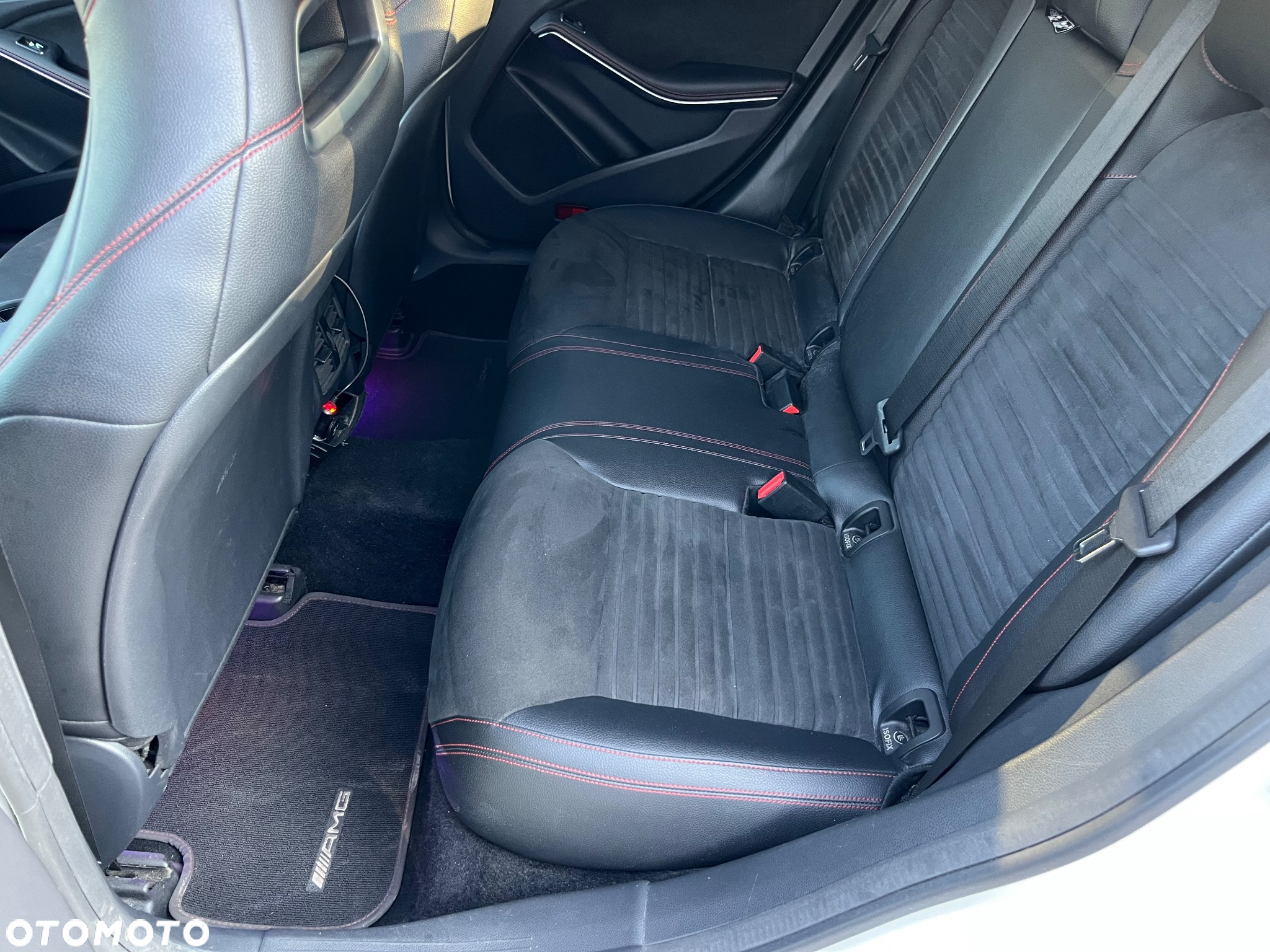 Mercedes-Benz CLA 200 CDI 7G-DCT AMG Line - 22