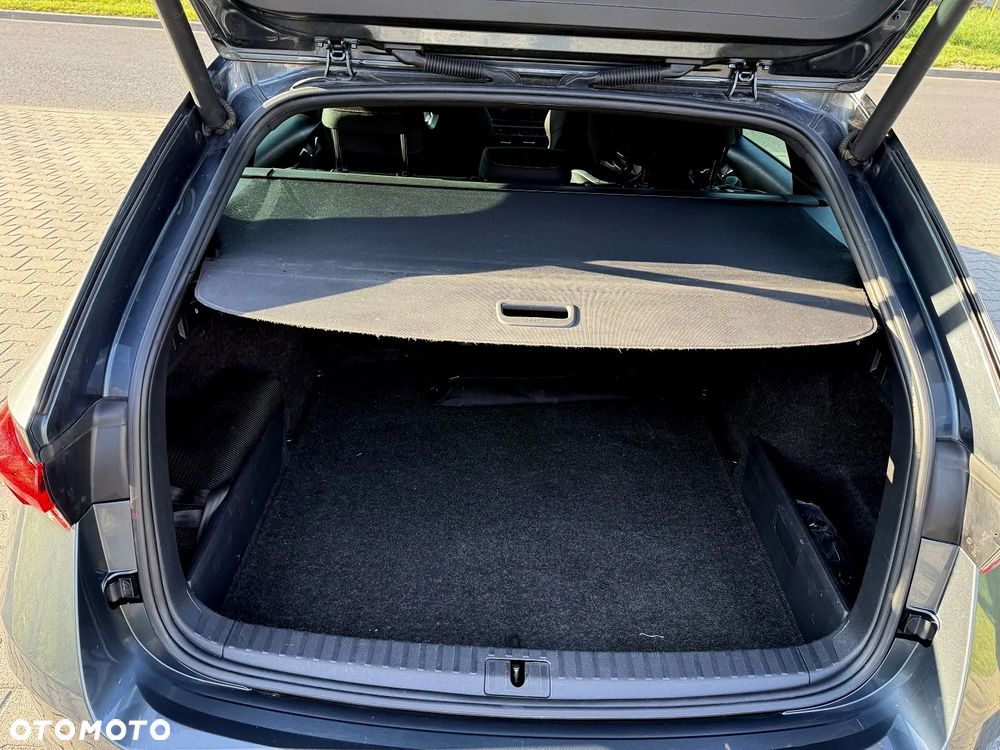 Skoda Octavia 2.0 TDI DSG RS - 14