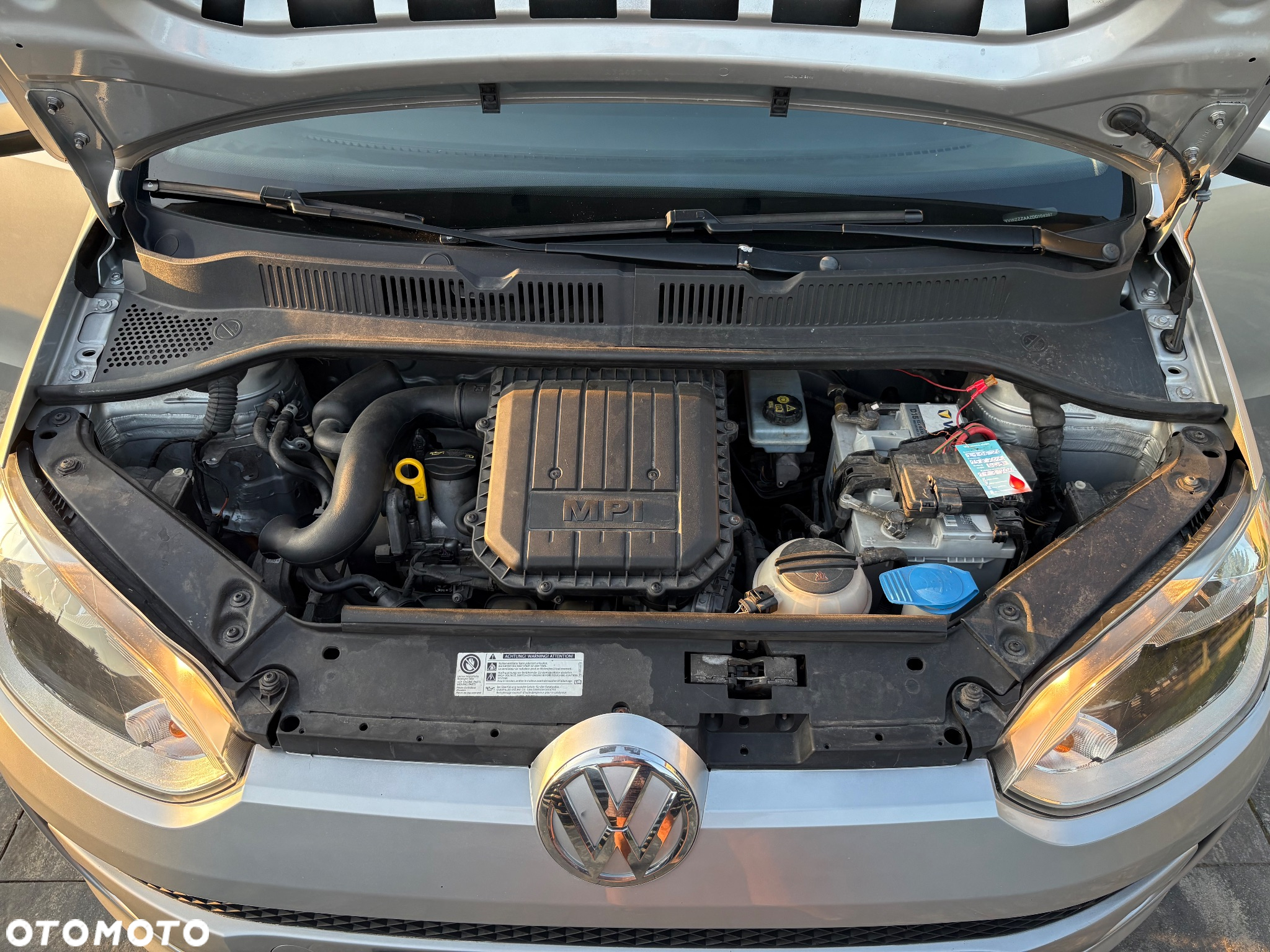 Volkswagen up! 1.0 move - 12