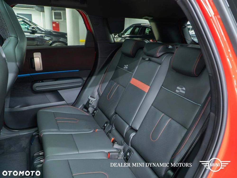 MINI Countryman - 24