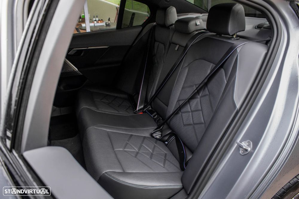 BMW i5 M60 xDrive Pack Desportivo M Pro - 40
