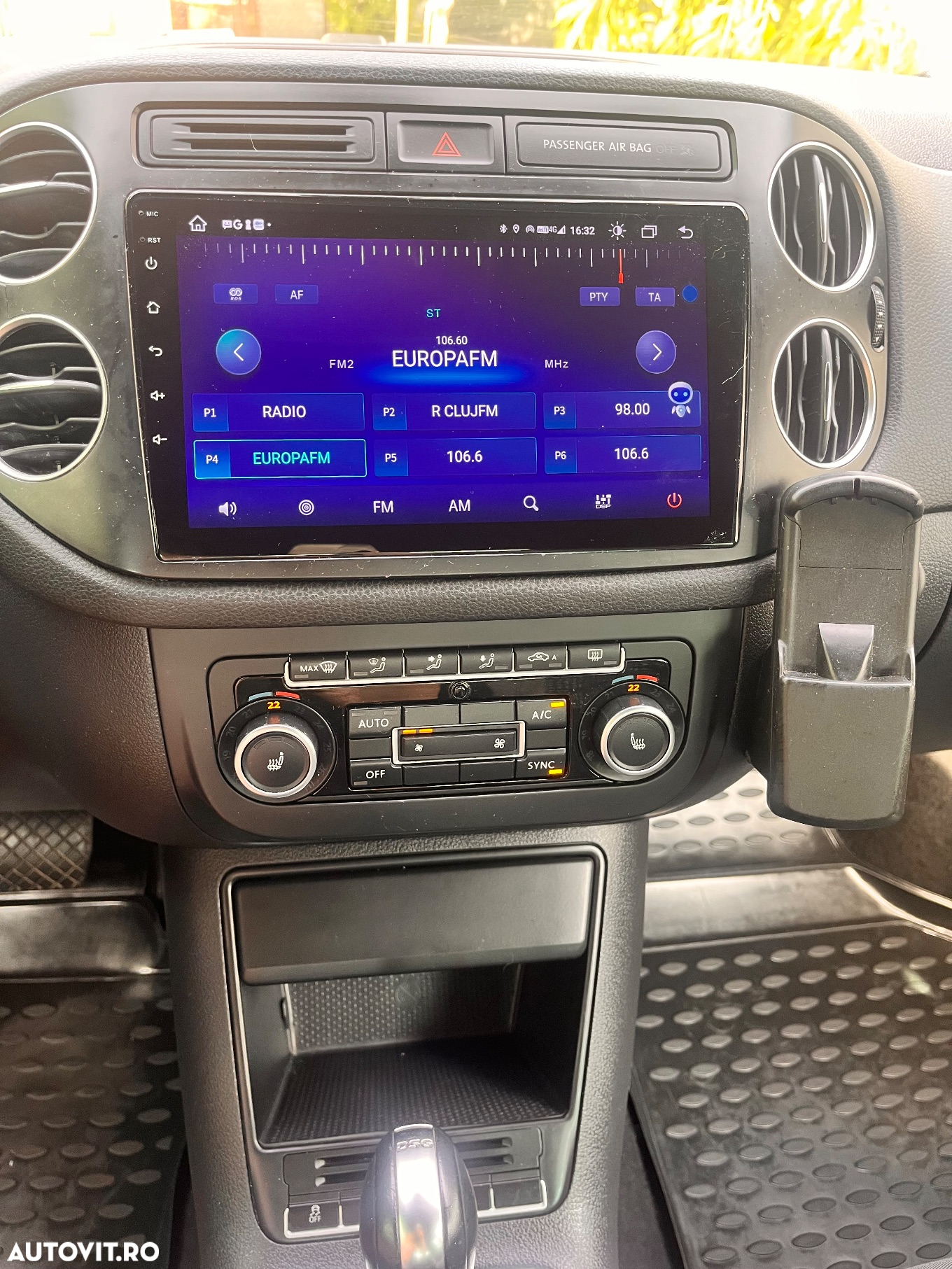 Volkswagen Tiguan 2.0 TDI 4Motion DSG Sport & Style - 13