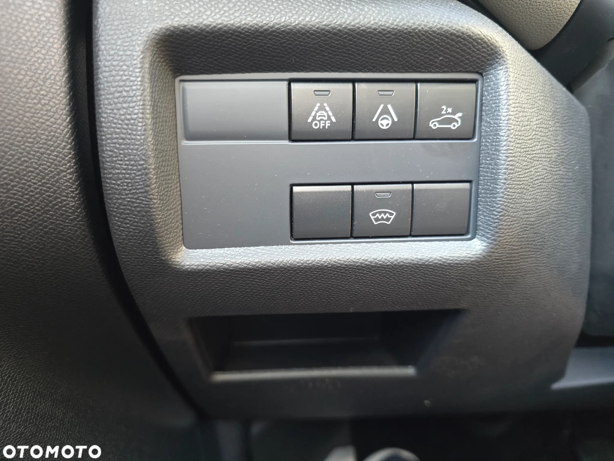 Citroën C5 Aircross 1.2 PureTech Shine EAT8 - 23