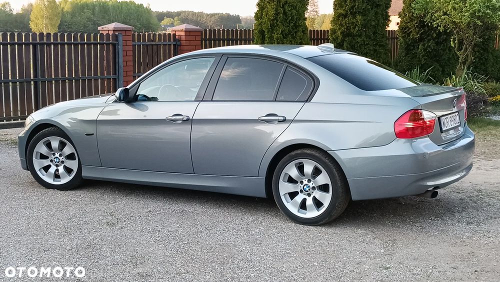 BMW Seria 3 - 22