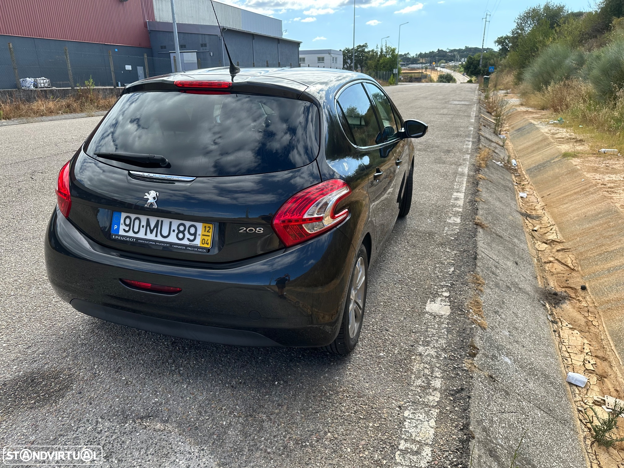 Peugeot 208 1.4 HDi Allure - 4