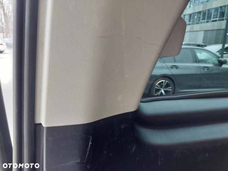 Mercedes-Benz Klasa V 300 d 9G-Tronic (d³ugi) - 30