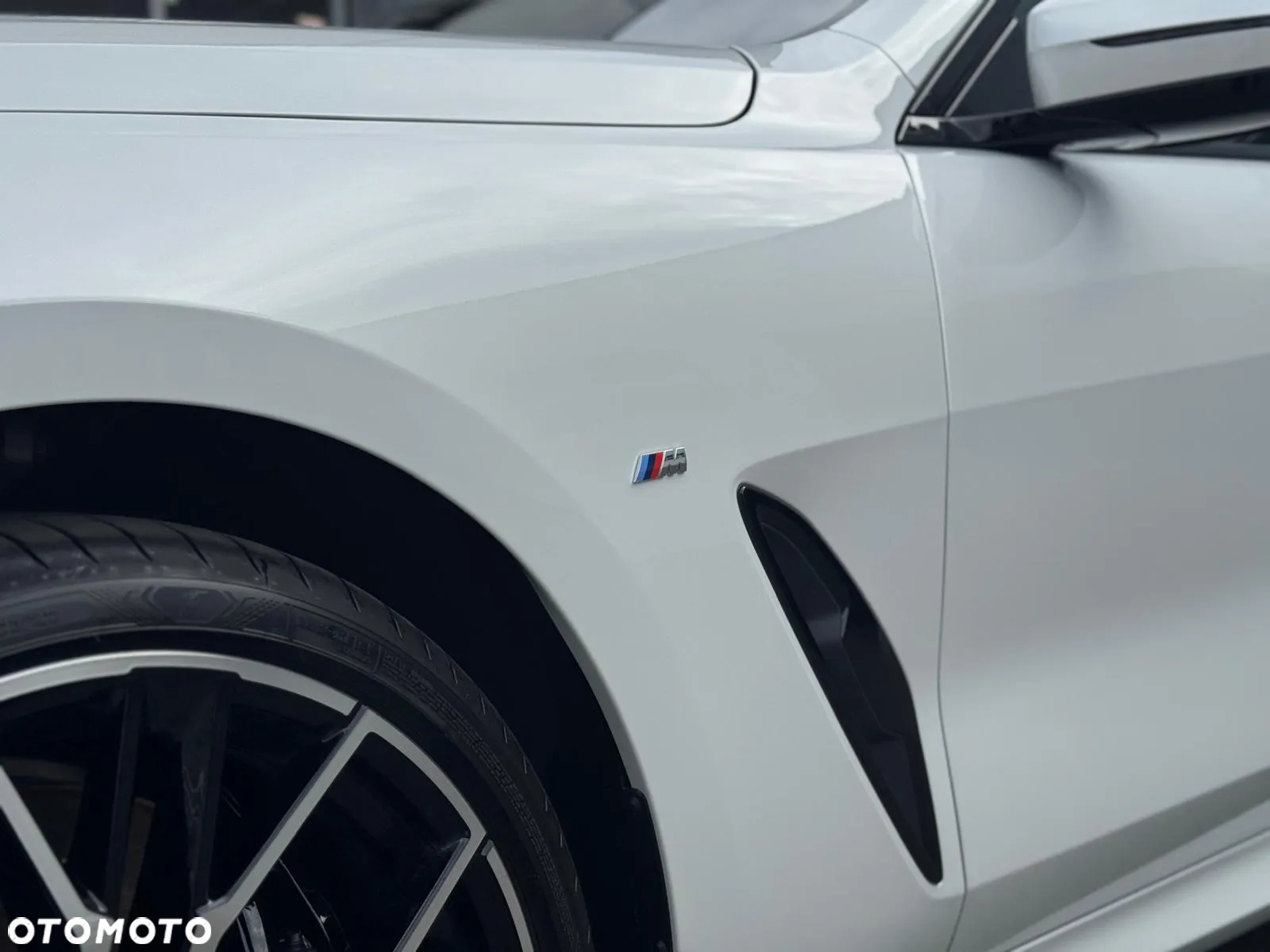 BMW Seria 8 - 8