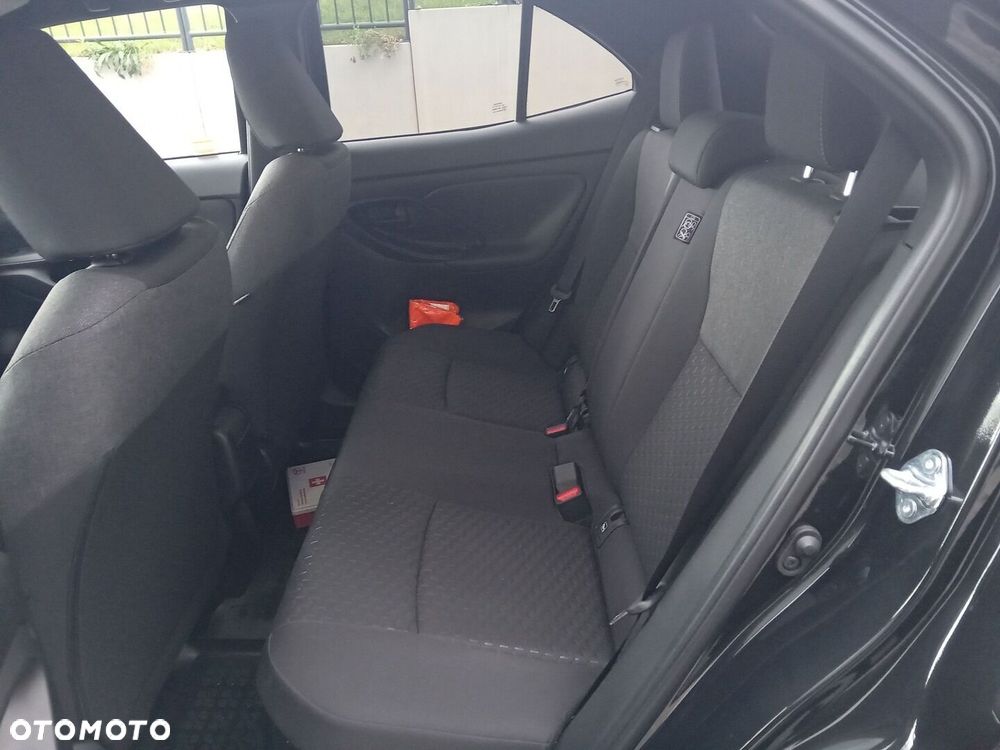 Toyota Yaris Cross - 14