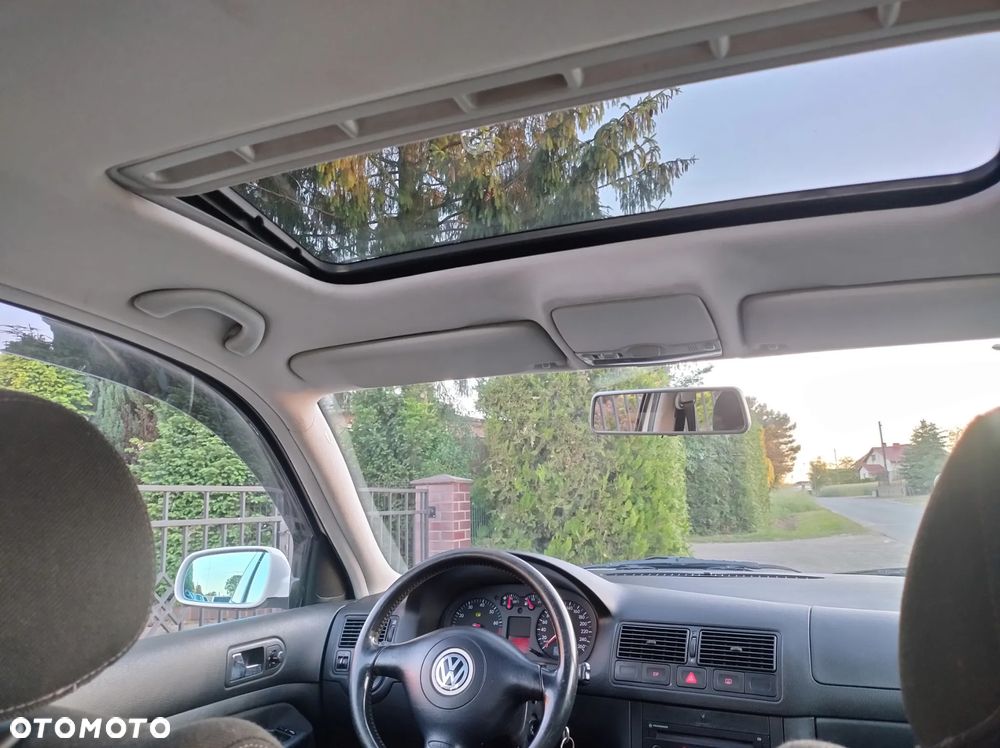 Volkswagen Golf 1.6 Trendline - 16