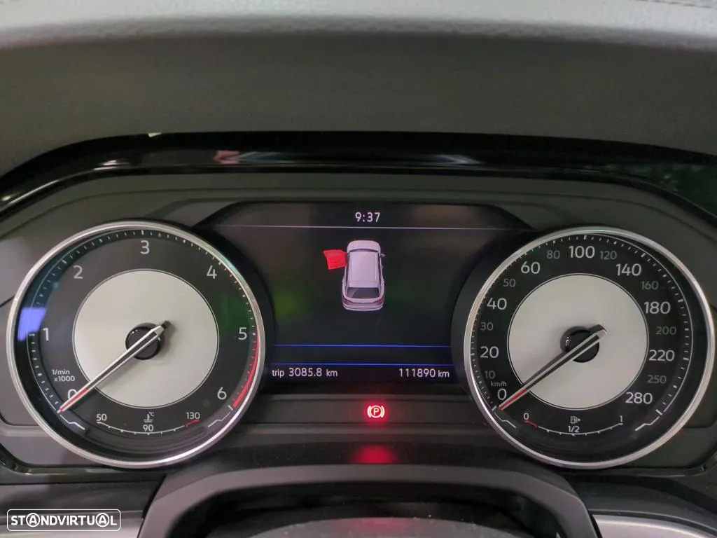 VW Touareg 3.0 TDI V6 Elegance Plus - 4