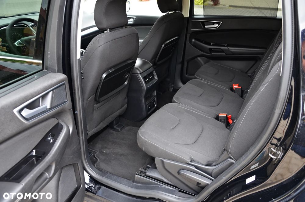 Ford S-Max - 8