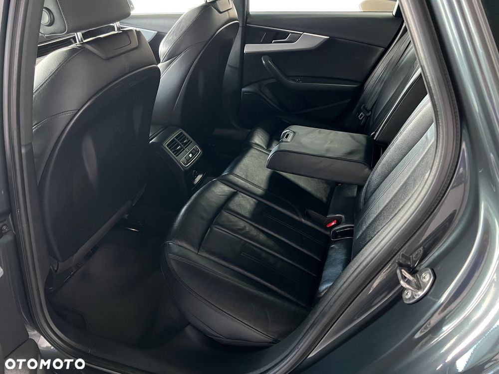 Audi A4 Avant - 25