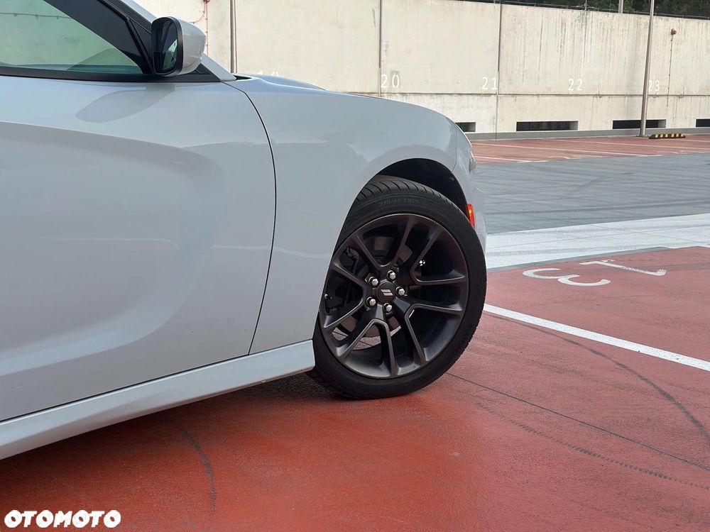 Dodge Charger 5.7 R/T Daytona - 3