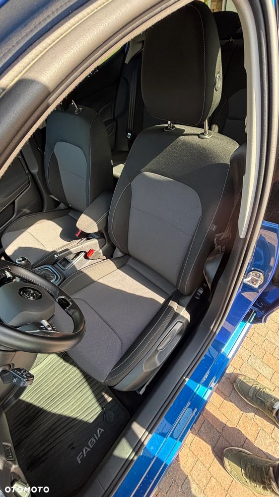 Skoda Fabia 1.0 TSI Style Color - 6