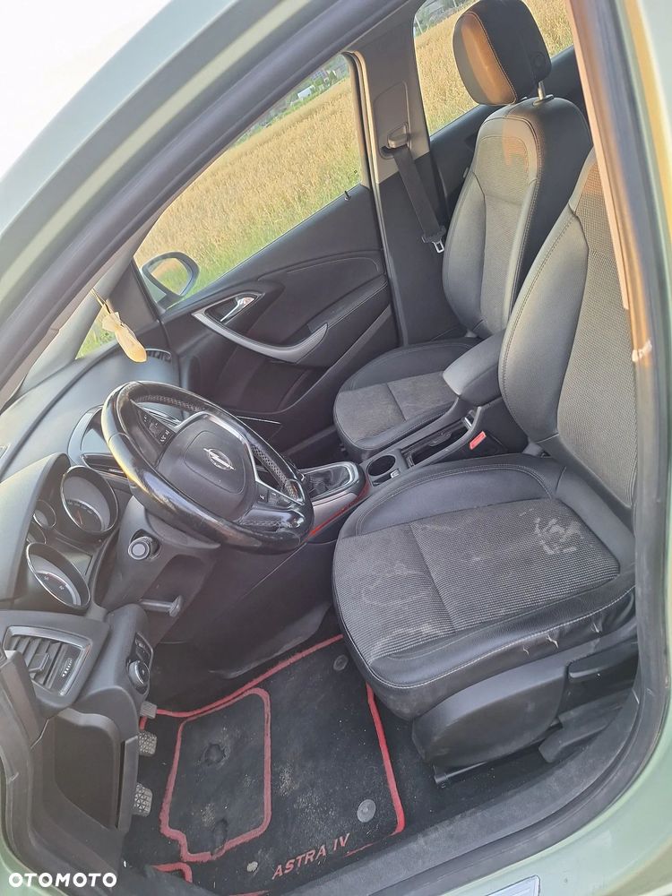 Opel Astra 1.7 CDTI Cosmo - 10