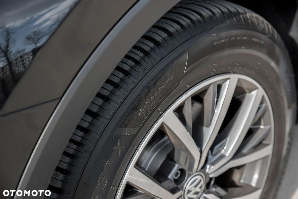 Volkswagen Tiguan 2.0 TDI SCR Elegance - 15