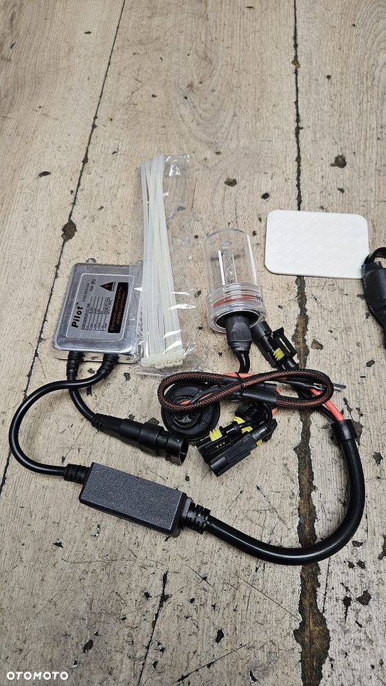 Zestaw Xenon HID Pilot H9  Can-Bus 35W   6000K - 5