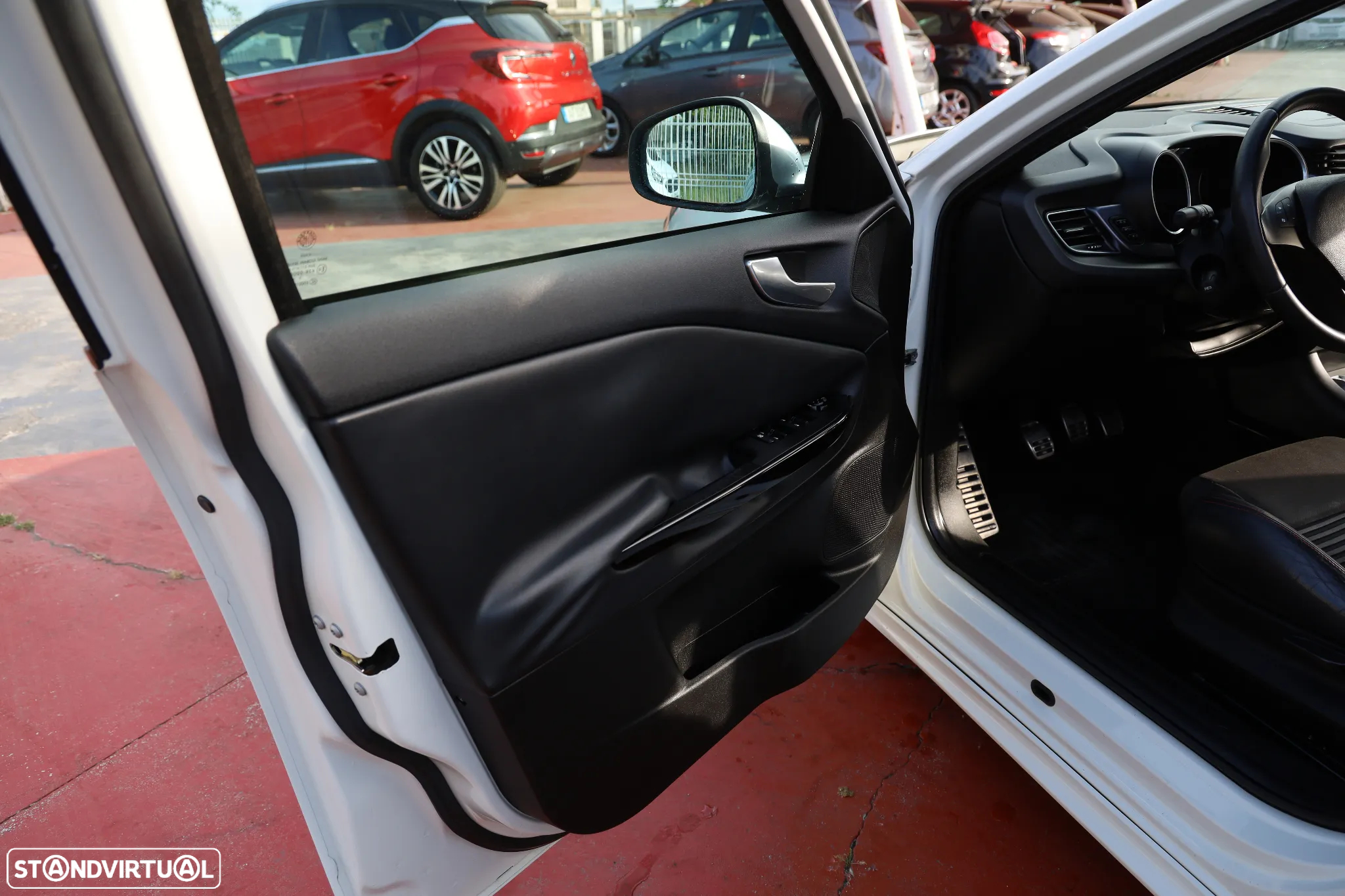 Alfa Romeo Giulietta 1.6 JTDm Distinctive - 11