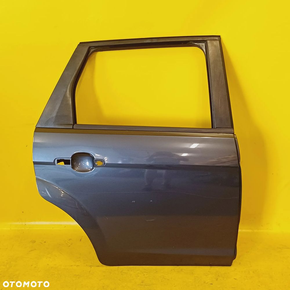 DRZWI PRAWY TYŁ PRAWE TYLNE FORD FOCUS MK2 II LIFT KOMBI LAK. H4 NR1981