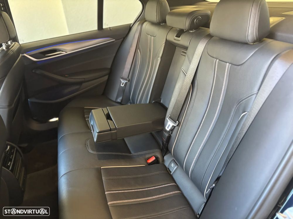 BMW 520 d Pack M Auto - 8