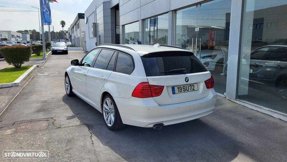 BMW 318 d Sport Line - 8