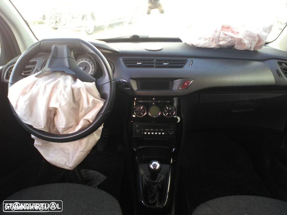 Citroen C3 1.4 HDi de 2015 para peças - 9