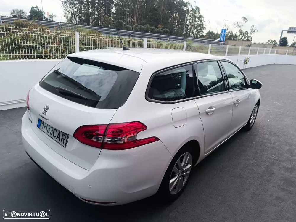 Peugeot 308 SW 1.2 PureTech Style - 6