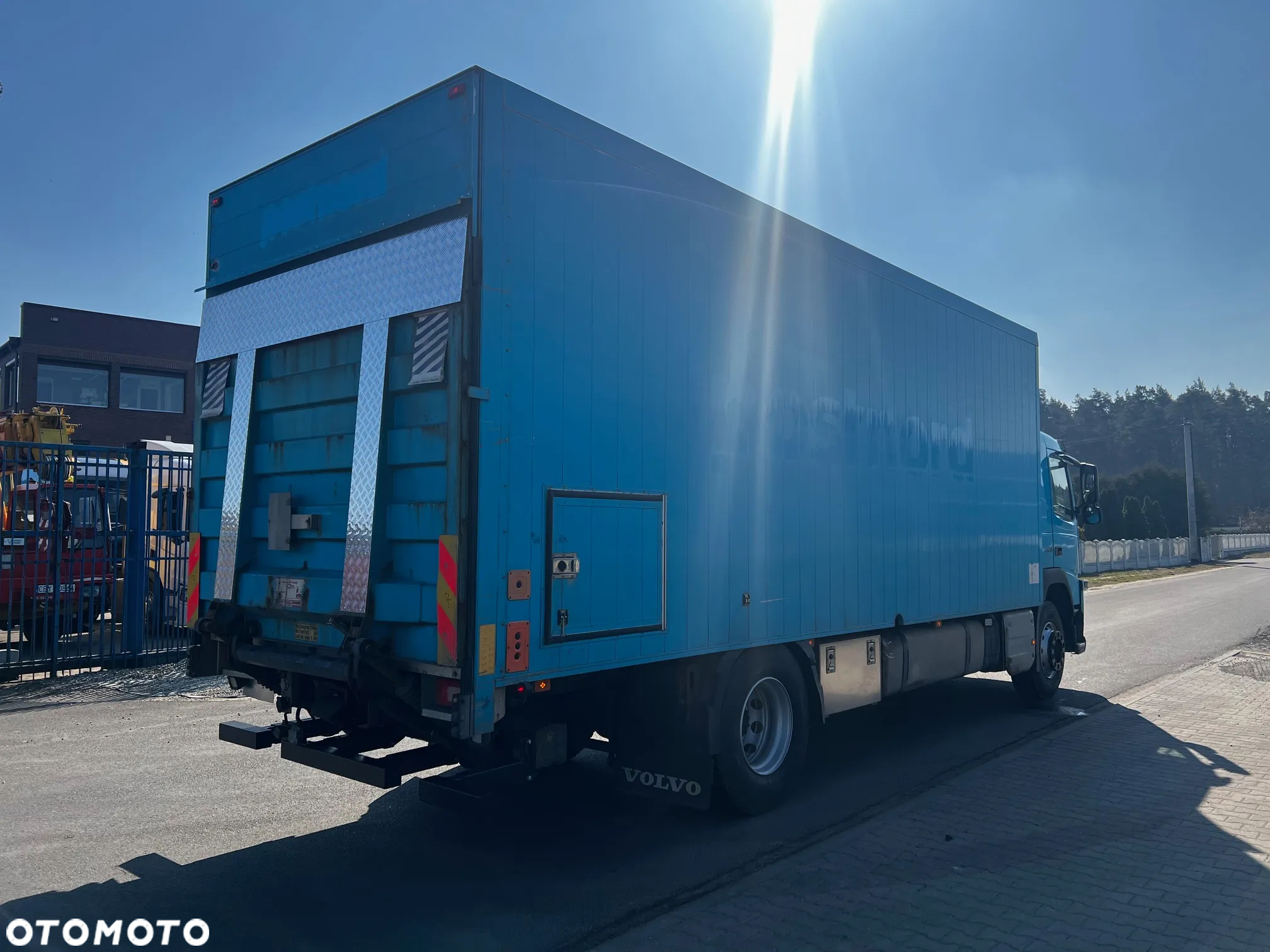 Volvo FM 370 4x2 Kontener 18 Europalet EURO 6 - 3