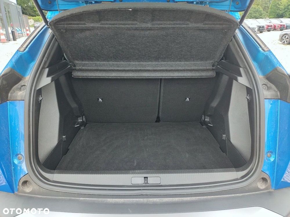 Peugeot 2008 - 11
