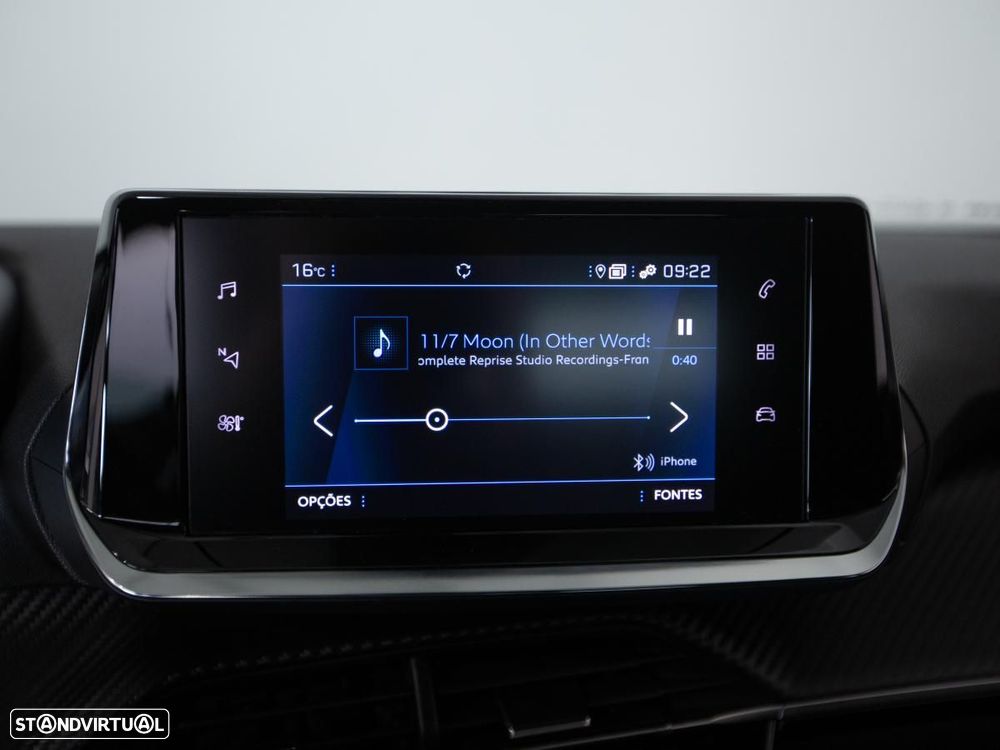 Peugeot 2008 1.2 PureTech Active - 16