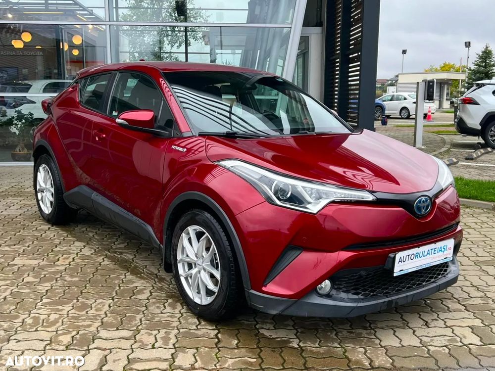 Toyota C-HR 1.8 HSD 4x2 CVT C-ult - 2