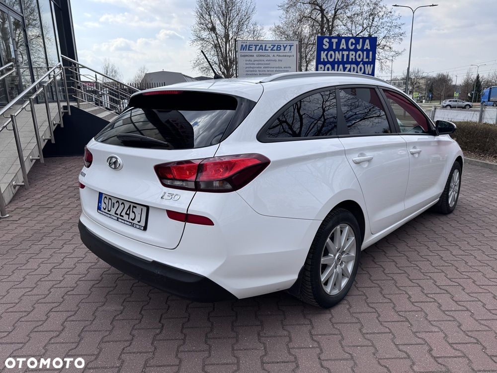 Hyundai i30 1.4 T-GDI Classic + - 5