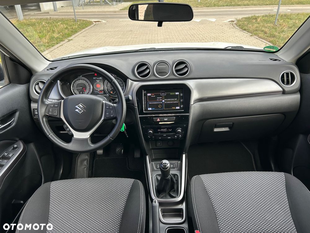 Suzuki Vitara 1.0 Boosterjet Comfort 2WD - 16