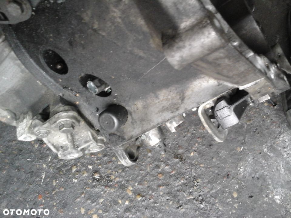 SKRZYNIA BIEGÓW 1.6HDI  CITROEN C4 20DP72 MANUALNA - 3