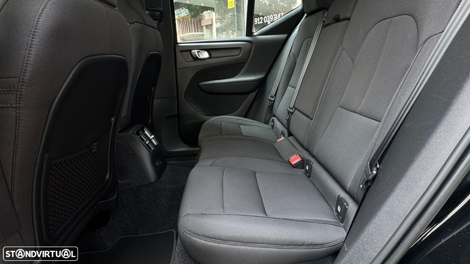 Volvo XC 40 1.5 T5 PHEV Momentum Plus - 19
