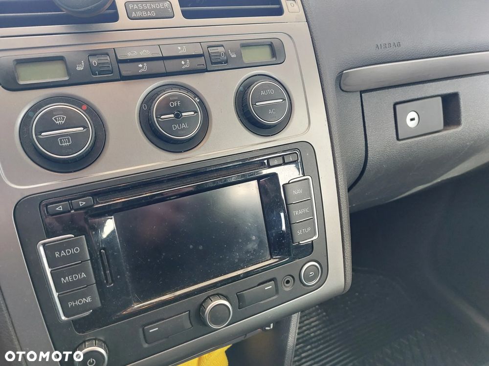 Volkswagen Touran 1.6 Freestyle - 8
