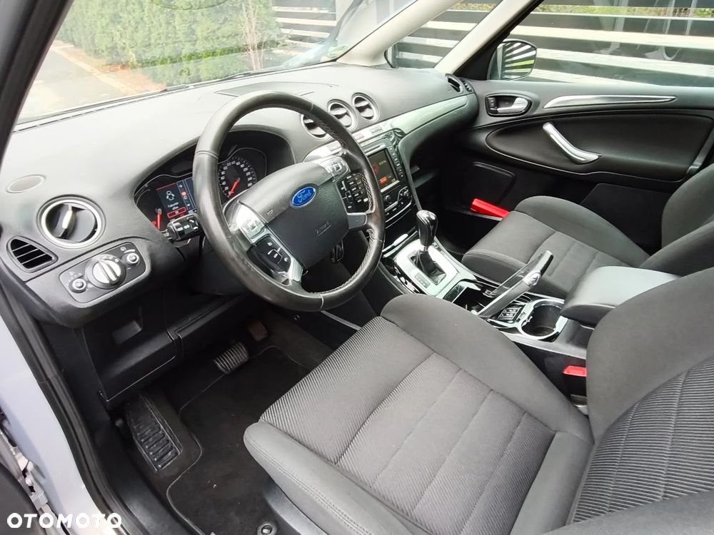 Ford S-Max 2.2 TDCi DPF Titanium - 31