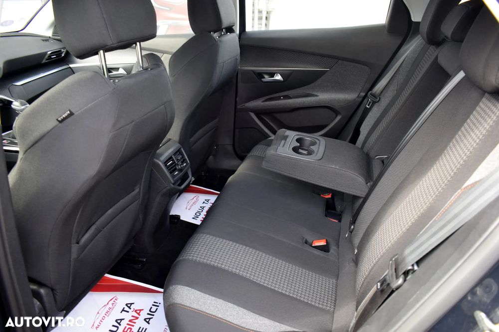 Peugeot 3008 PureTech 130 Stop & Start Access - 12