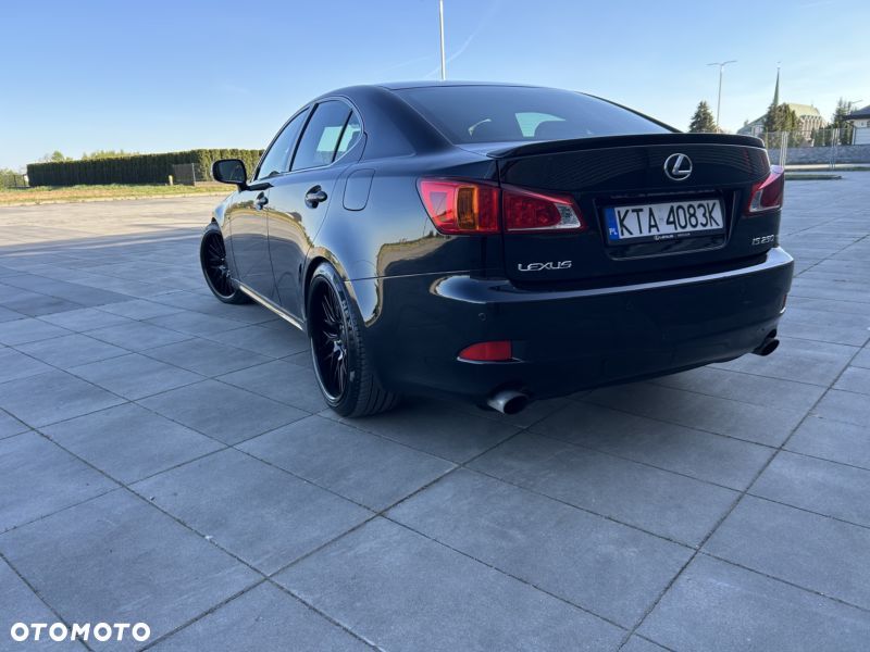 Lexus IS 250 F Sport - 4